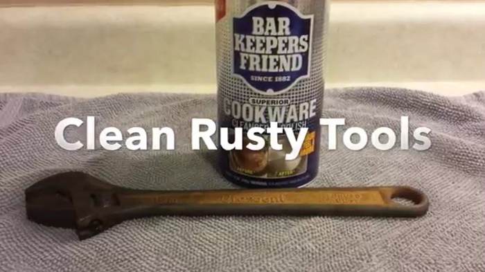 How to clean rusty tools