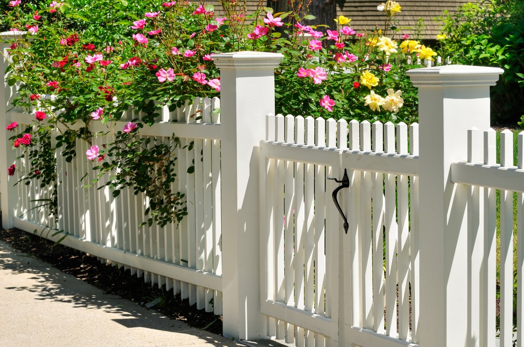 wood picket fences for Security