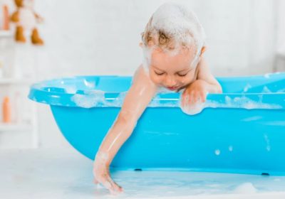 Baby Bathing Basics: Everything You Need to Know