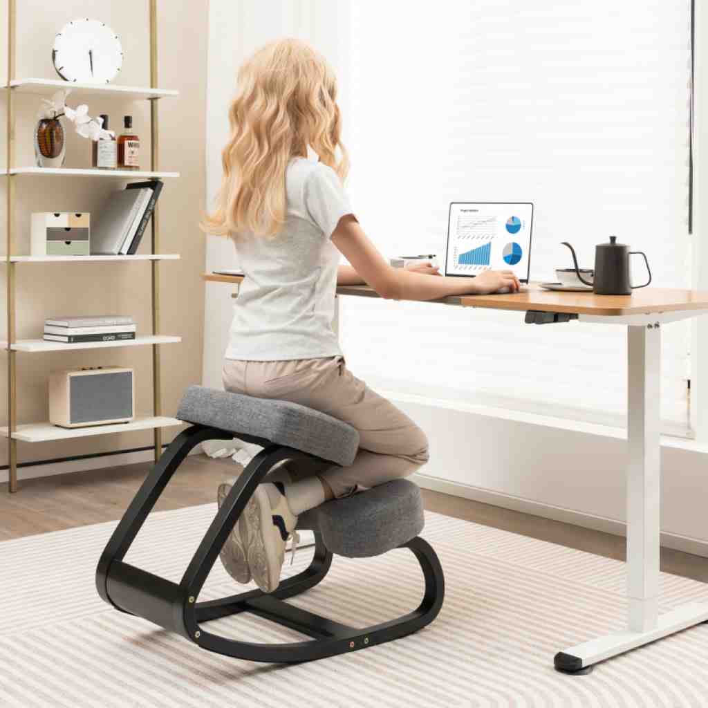 How do ergonomic chairs help posture