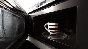 How to Make Tea in Microwave