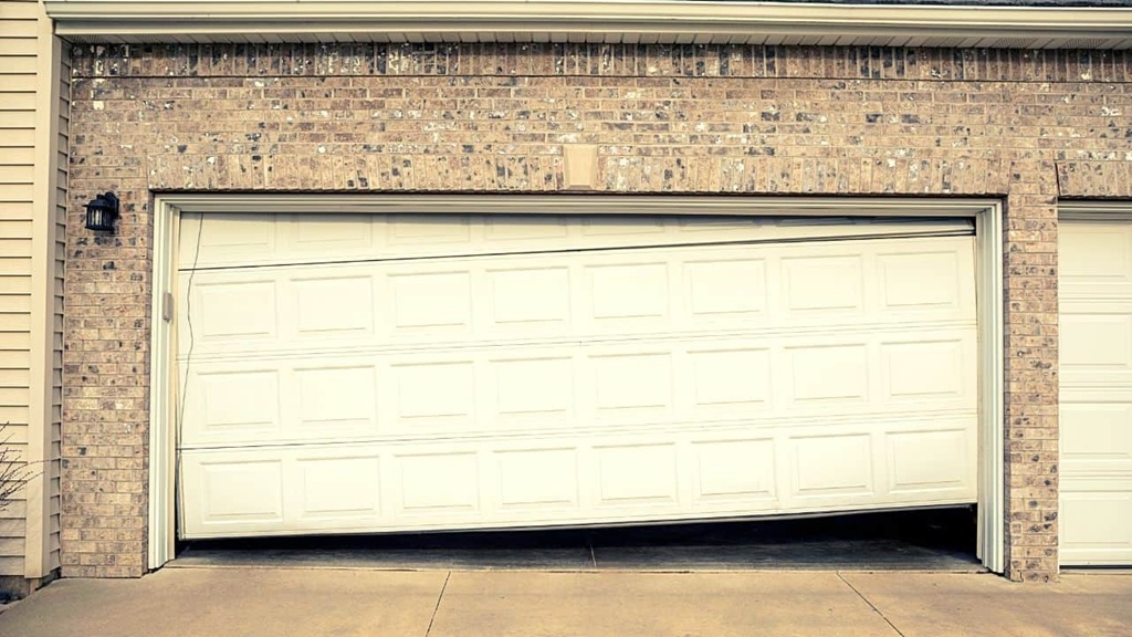 The 9 Most Common Garage Door Problems