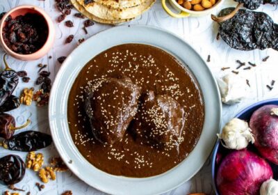 How to make mole negro at home